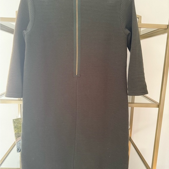 EUC Woman’s vineyard vine hunter green Ribbed Dress- size xxs - Picture 4 of 4